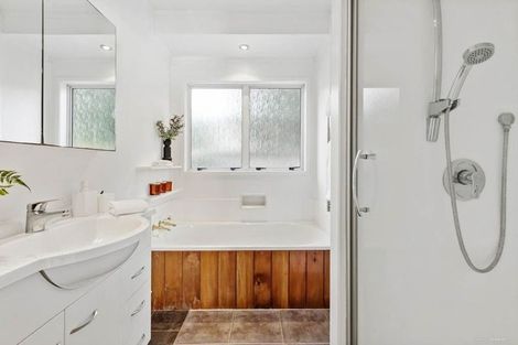 Photo of property in 3 Ashby Place, Pukekohe, 2120