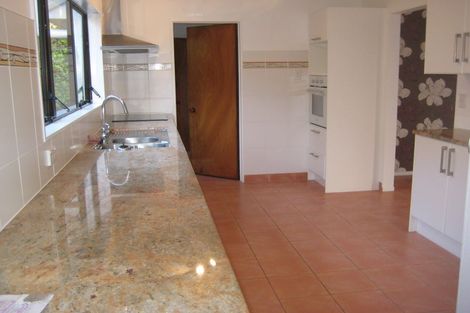 Photo of property in 75 Kennedy Avenue, Forrest Hill, Auckland, 0620