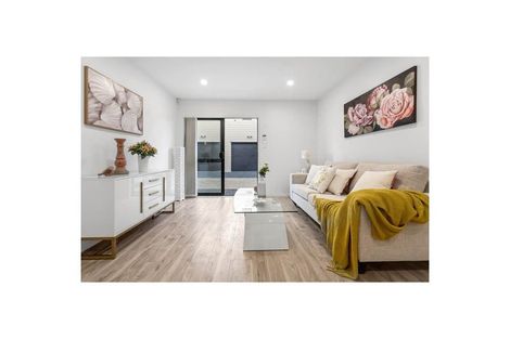 Photo of property in 5/39 Wintere Road, Papatoetoe, Auckland, 2025