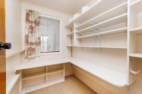 Photo of property in 2 Ashdown Crescent, Feilding, 4702