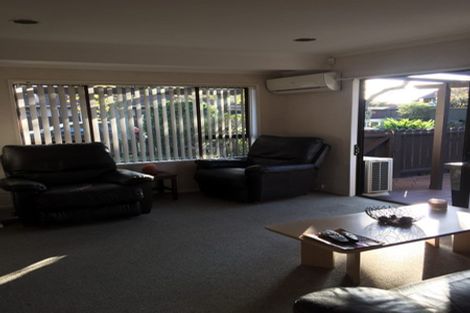 Photo of property in 1/16 Kindergarten Drive, Conifer Grove, Takanini, 2112