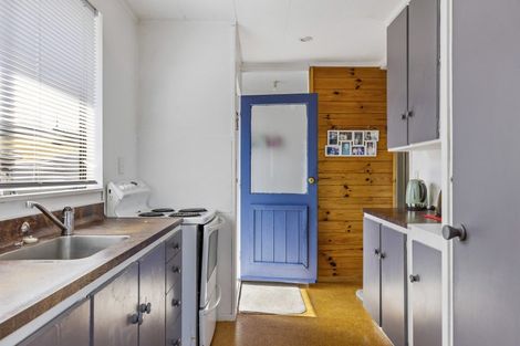 Photo of property in 12 Epping Place, Richmond Heights, Taupo, 3330