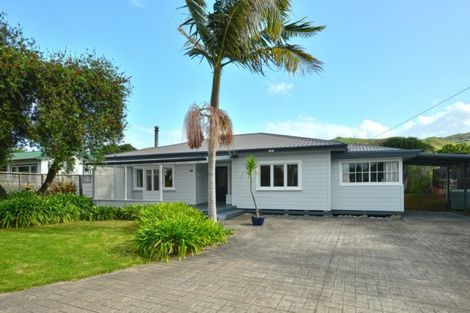 Photo of property in 18 Lysnar Street, Okitu, Gisborne, 4010