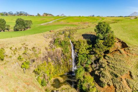 Photo of property in 7 Waterfall Lane, Kerikeri, 0230