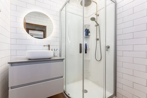 Photo of property in 2 Raroa Place, Pukerua Bay, 5026