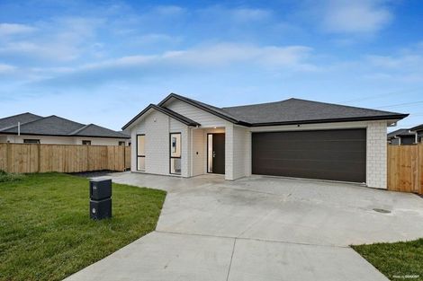 Photo of property in 44 Cooladawson Drive, Flat Bush, Auckland, 2019