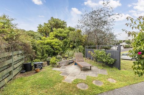 Photo of property in 27a Penryn Drive, Camborne, Porirua, 5026