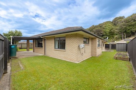 Photo of property in 4 Boleyn Close, Kingsley Heights, Upper Hutt, 5018