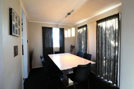 Photo of property in 1343a Dominion Extension, Mount Roskill, Auckland, 1041