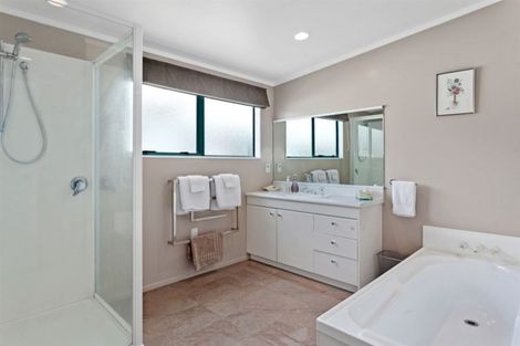 Photo of property in 96b Ocean Road, Ohope, 3121