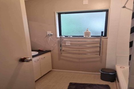 Photo of property in 33 Rhine Street, Island Bay, Wellington, 6023