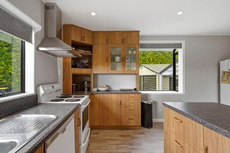 Photo of property in 23 Tussock Creek Grove Bush Road, Grove Bush, Invercargill, 9876