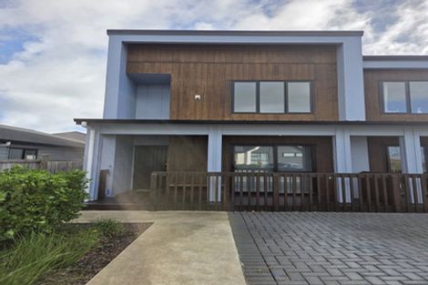 Photo of property in 10a Waka Ama Road, Karaka, Papakura, 2113