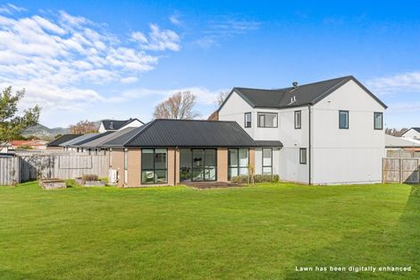 Photo of property in 10 Sholto Duncan Crescent, Halswell, Christchurch, 8025