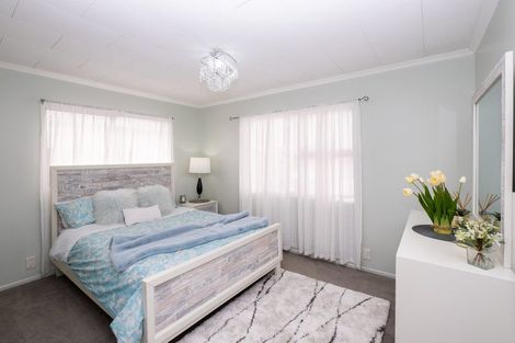 Photo of property in 142 Parklands Avenue, Bell Block, New Plymouth, 4312