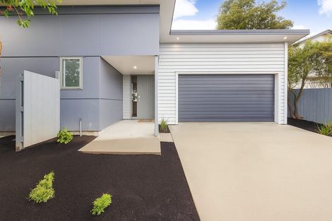 Photo of property in 5a Aokautere Drive, Fitzherbert, 4410