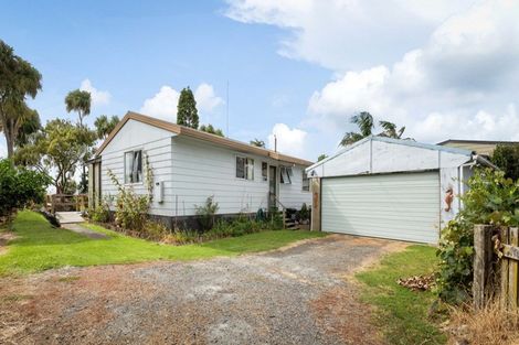 Photo of property in 34 Koutunui Road, Athenree, Waihi Beach, 3177