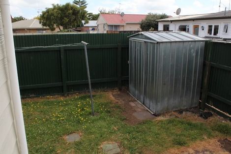 Photo of property in 76g Bandon Street, Frankton, Hamilton, 3204