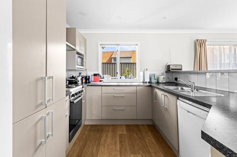 Photo of property in 3a The Esplanade, Westshore, Napier, 4110