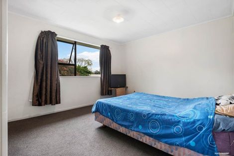 Photo of property in 96 Kayes Road, Pukekohe, 2120