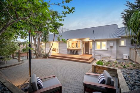 Photo of property in 256 Onewa Road, Birkenhead, Auckland, 0626