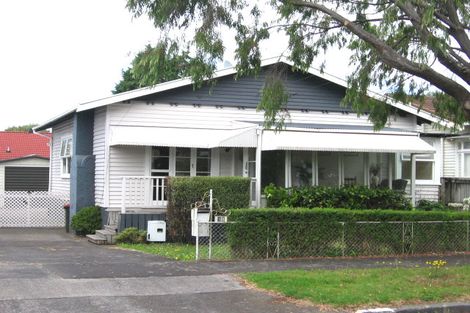 Photo of property in 38 Lambeth Road, Mount Eden, Auckland, 1041