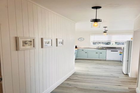 Photo of property in 75 Heights Road, Shannon, Palmerston North, 4474