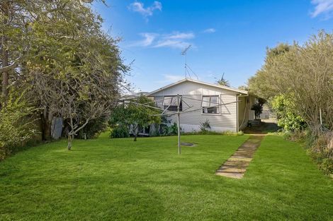 Photo of property in 35 Nile Road, Kelston, Auckland, 0602