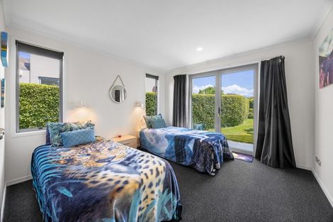 Photo of property in 9 Meadowbrook Place, Wanaka, 9305