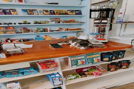 Photo of property in 2 River Road, Hector, 7822