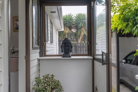 Photo of property in 79a Eatwell Avenue, Paraparaumu Beach, Paraparaumu, 5032