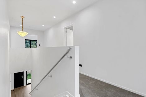 Photo of property in 54a Waimai Avenue, Weymouth, Auckland, 2103