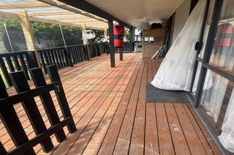 Photo of property in 2/25 Nearco Street, Randwick Park, Auckland, 2105