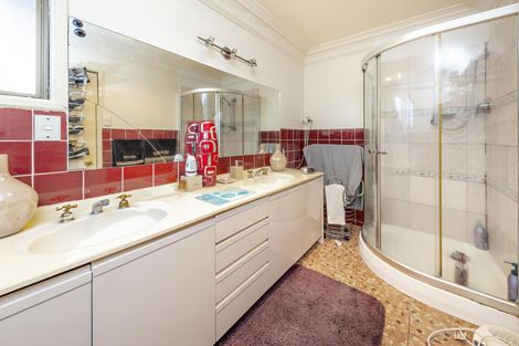 Photo of property in 1/4 Daniel Avenue, Mangere East, Auckland, 2024