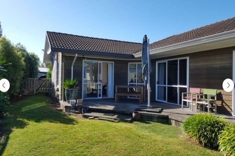 Photo of property in 12 Clare Street, Cambridge, 3434