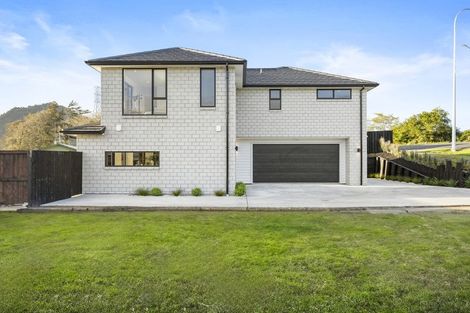 Photo of property in 92 Great South Road, Pokeno, 2402