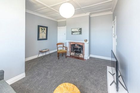 Photo of property in 32 Aotea Street, Castlecliff, Whanganui, 4501