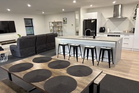 Photo of property in 18 Cracroft Drive, Putiki, Whanganui, 4500