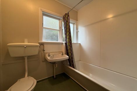 Photo of property in 72 Hamilton Avenue, Ilam, Christchurch, 8041