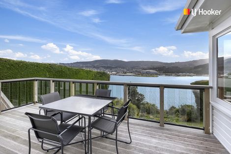 Photo of property in 6 Shandon Road, Vauxhall, Dunedin, 9013