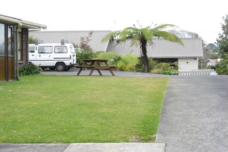 Photo of property in 15 Selwyn Street, Lower Vogeltown, New Plymouth, 4310