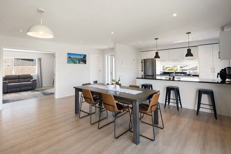 Photo of property in 10 Derbyshire Place, Dinsdale, Hamilton, 3204