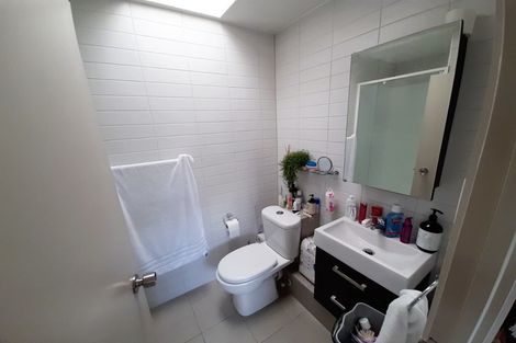 Photo of property in 1/72l Kitchener Road, Milford, Auckland, 0620