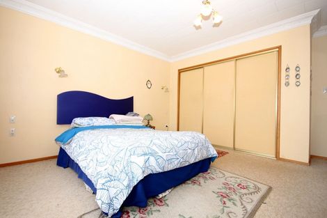 Photo of property in 32 Princes Street, Georgetown, Invercargill, 9812