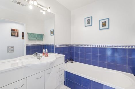 Photo of property in 8 Glenross Drive, Wattle Downs, Auckland, 2103