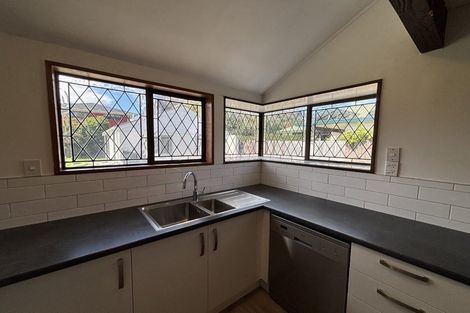 Photo of property in 54 Parkstone Avenue, Ilam, Christchurch, 8041