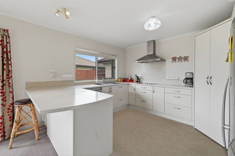 Photo of property in 15 Teal Place, Pyes Pa, Tauranga, 3112