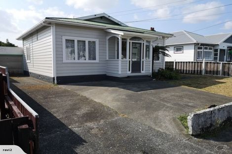 Photo of property in 45 Awamutu Grove, Waiwhetu, Lower Hutt, 5010