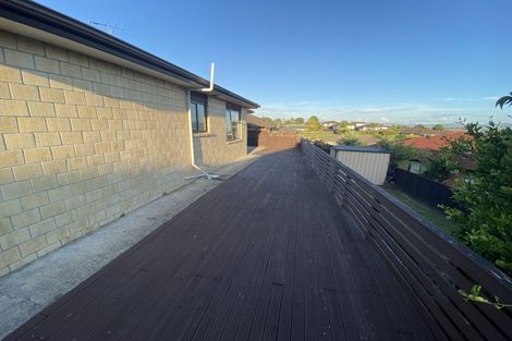 Photo of property in 40 Saralee Drive, Manurewa, Auckland, 2105