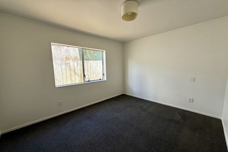 Photo of property in 2b Braemar Road, Castor Bay, Auckland, 0620